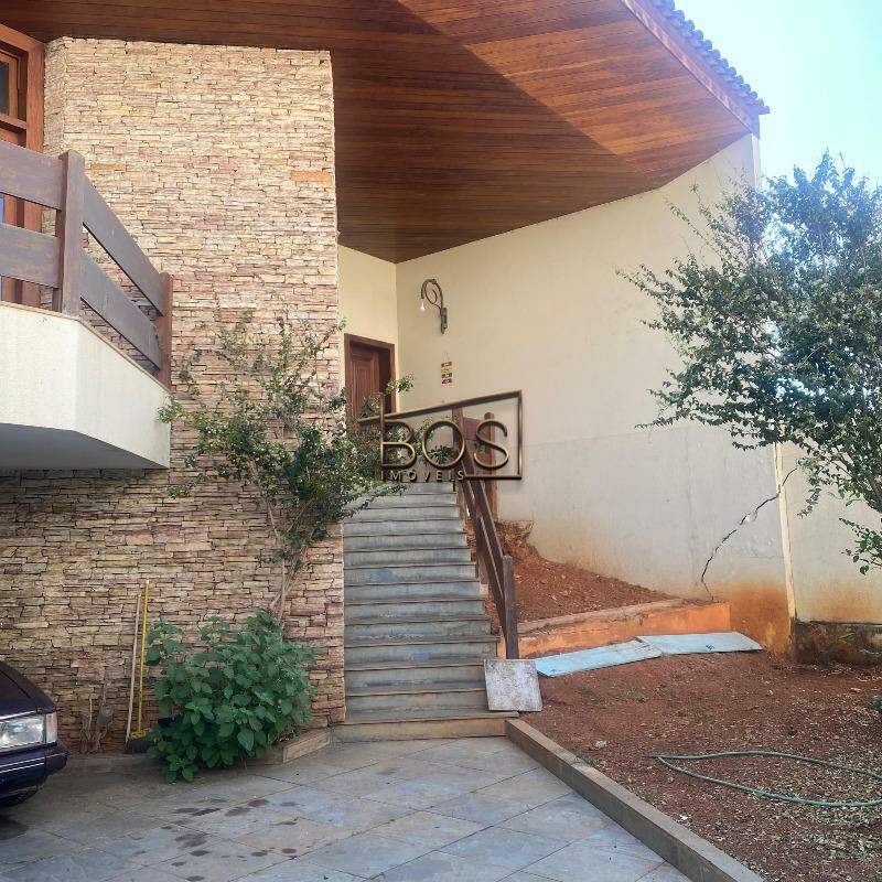 Casa, 4 quartos, 516 m² - Foto 1