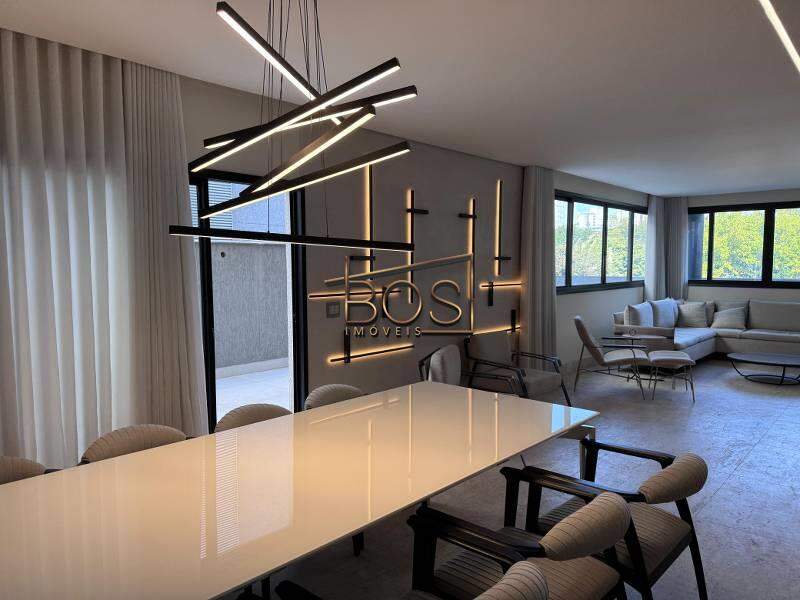 Apartamento, 4 quartos, 205 m² - Foto 1