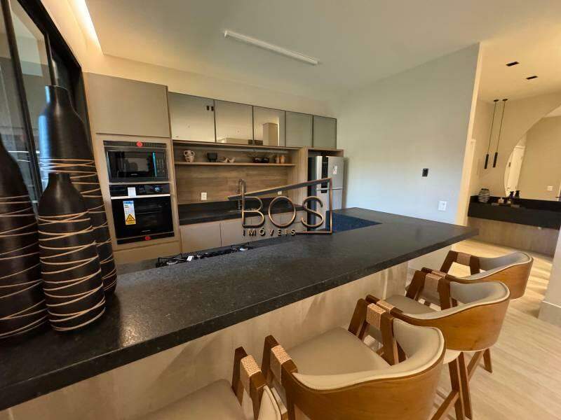 Apartamento, 2 quartos, 64 m² - Foto 1