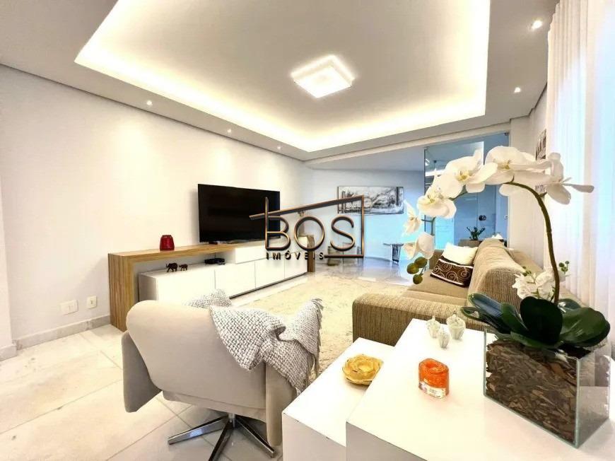 Apartamento, 4 quartos, 161 m² - Foto 4