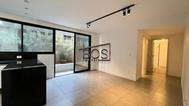 Apartamento, 2 quartos, 64 m² - Foto 1