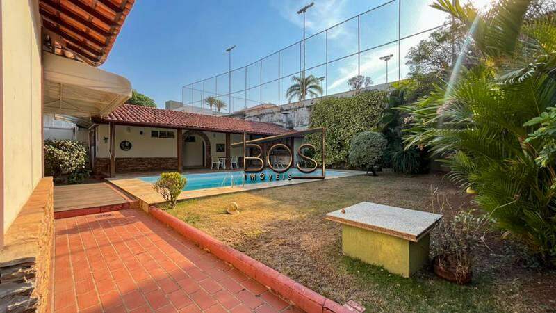 Casa, 5 quartos, 515 m² - Foto 1