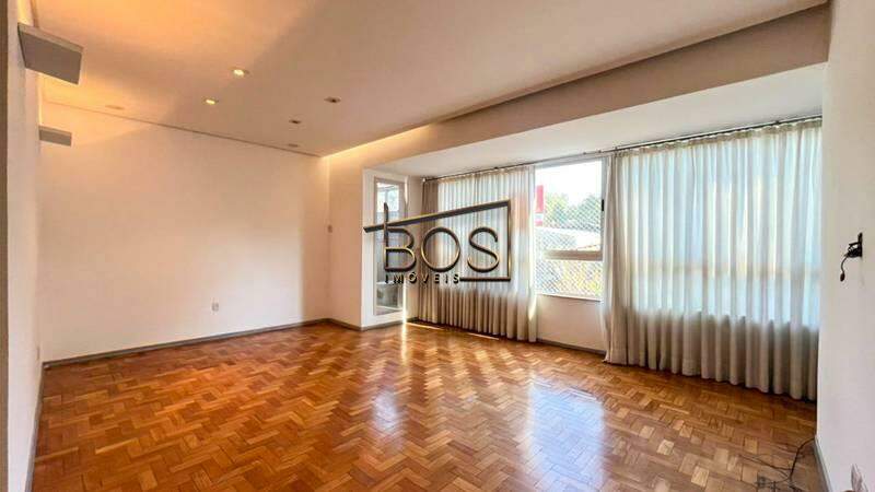 Apartamento, 3 quartos, 150 m² - Foto 1
