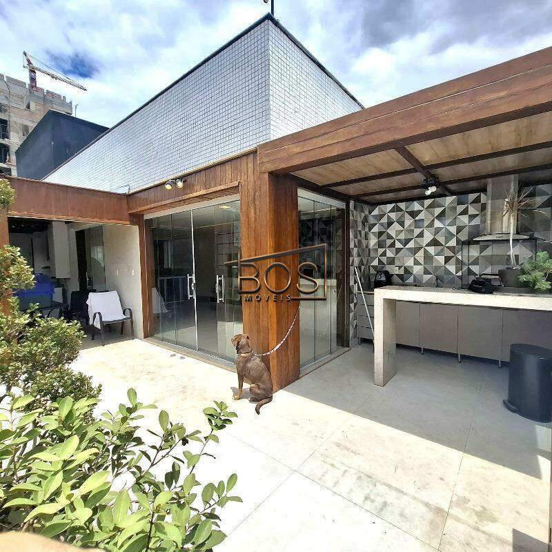 Cobertura, 4 quartos, 240 m² - Foto 2