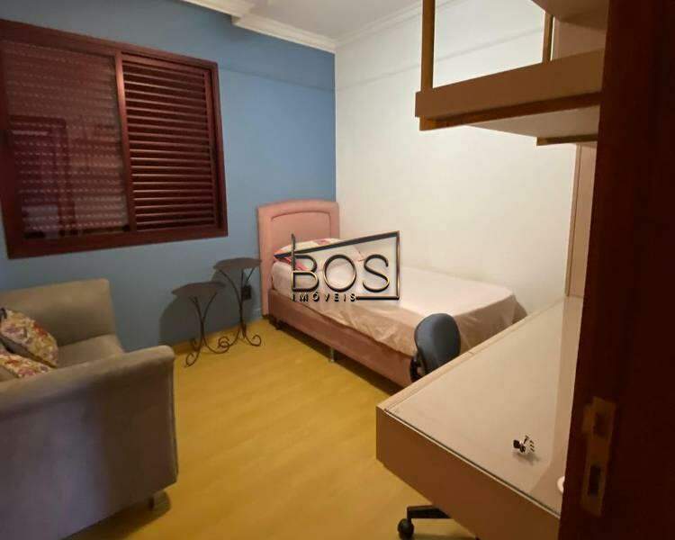 Apartamento, 4 quartos, 130 m² - Foto 19