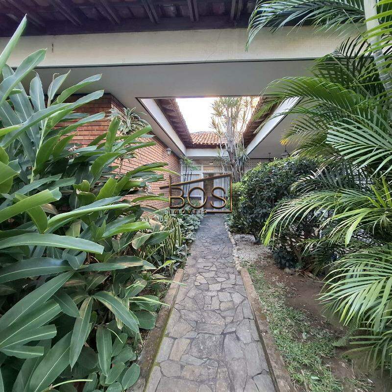 Casa, 6 quartos, 800 m² - Foto 2