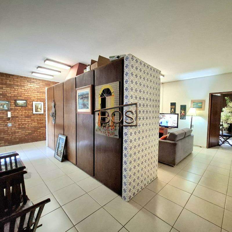 Casa, 6 quartos, 800 m² - Foto 3