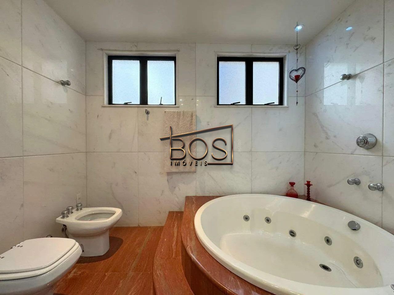 Apartamento, 4 quartos, 210 m² - Foto 15