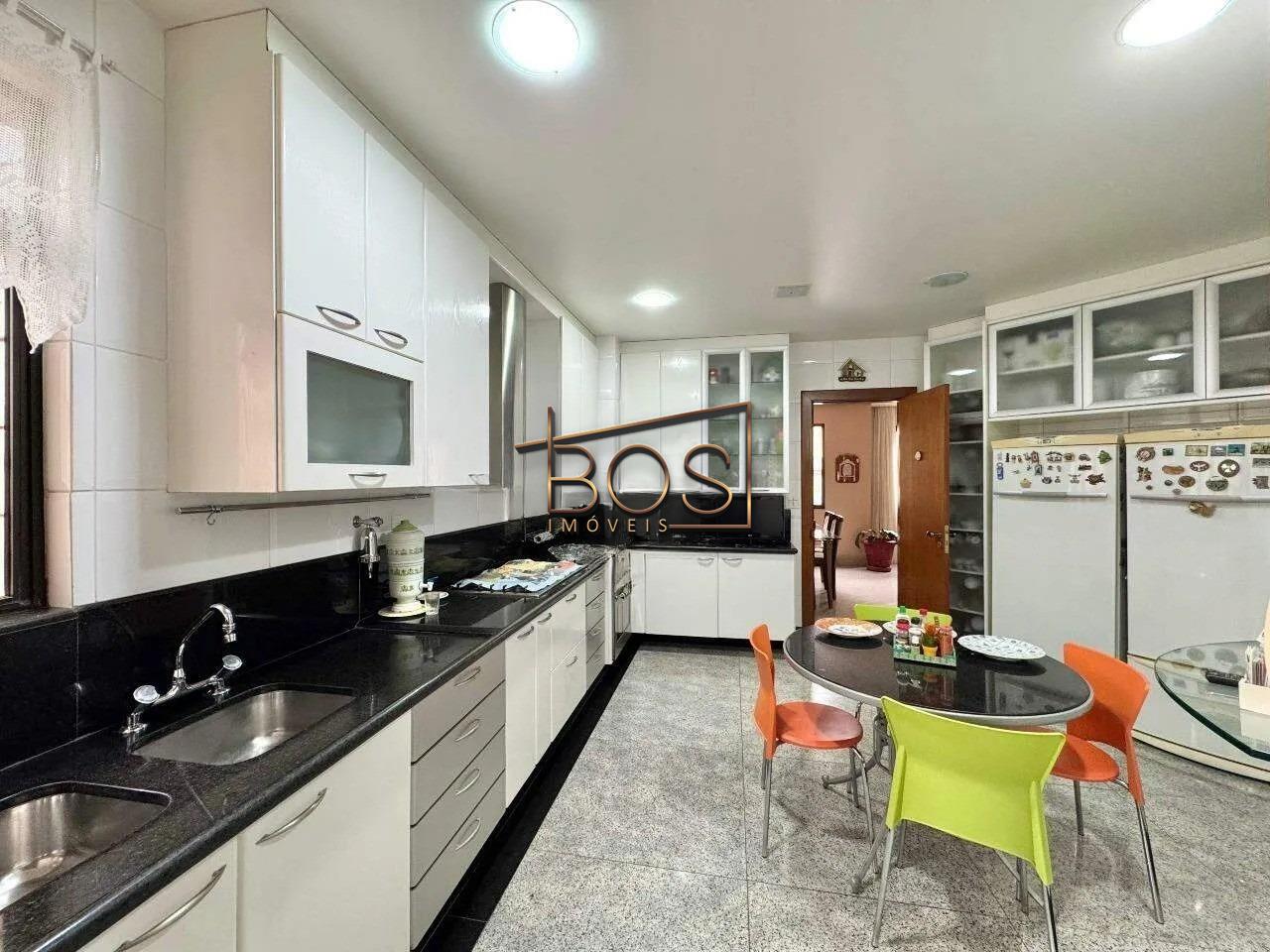 Apartamento, 4 quartos, 210 m² - Foto 8