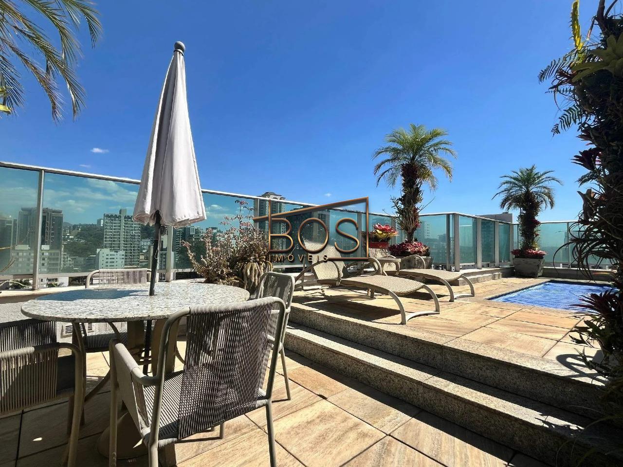 Cobertura, 3 quartos, 273 m² - Foto 2