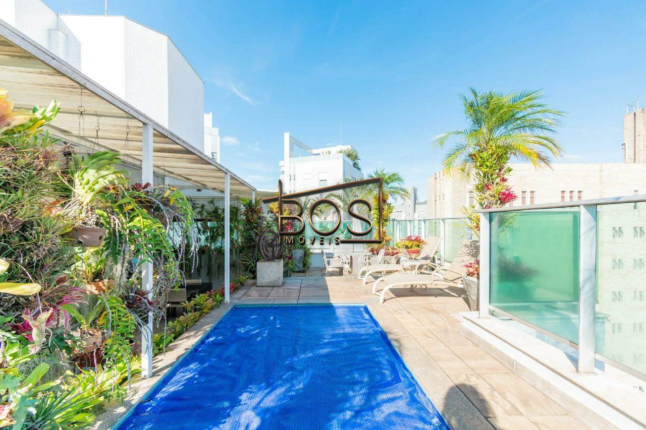 Cobertura, 3 quartos, 273 m² - Foto 1