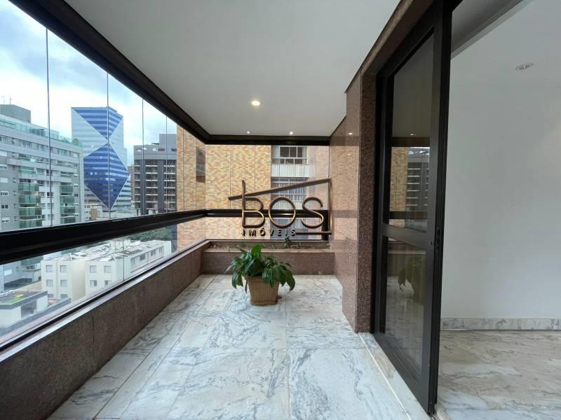 Apartamento, 4 quartos, 273 m² - Foto 4