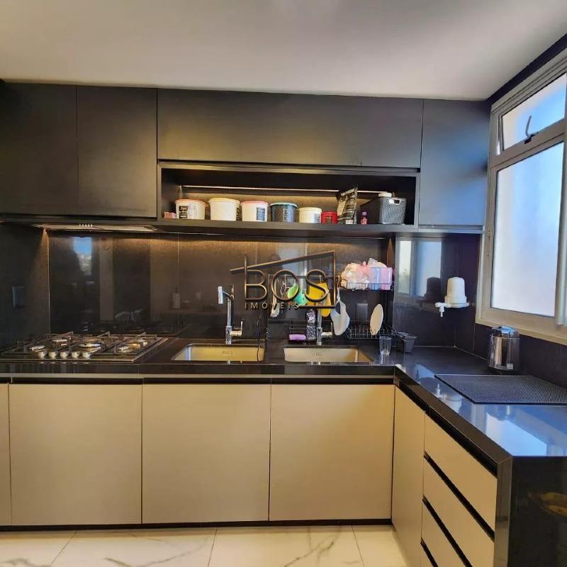 Cobertura, 3 quartos, 263 m² - Foto 17