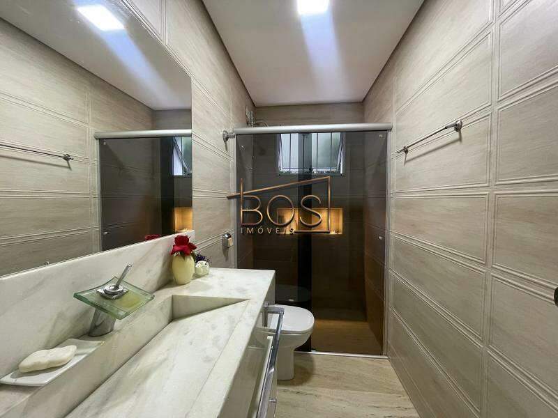 Casa, 5 quartos, 325 m² - Foto 12