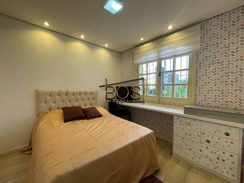 Casa, 5 quartos, 325 m² - Foto 19