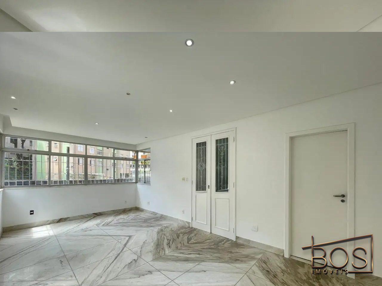 Apartamento, 3 quartos, 120 m² - Foto 2
