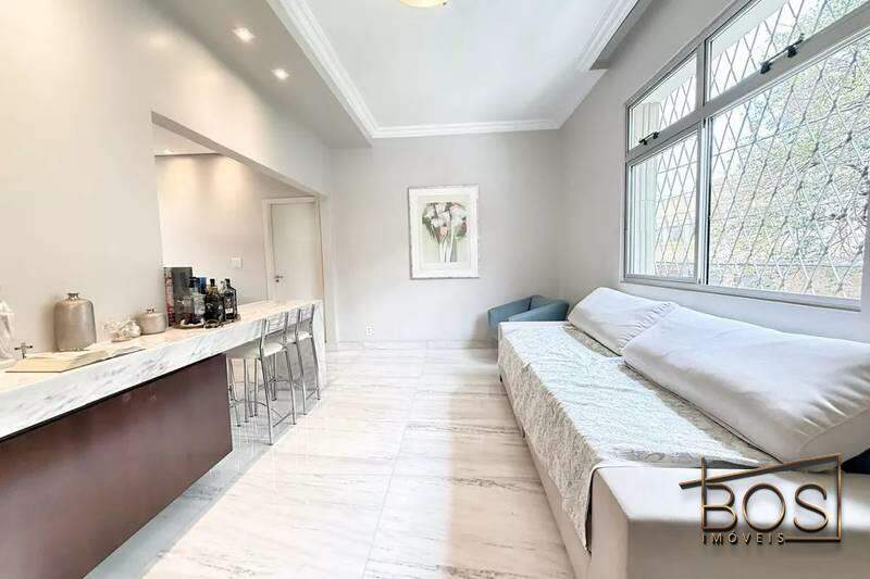 Apartamento, 4 quartos, 136 m² - Foto 2