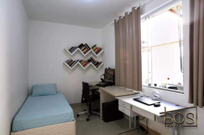 Casa, 3 quartos, 217 m² - Foto 15