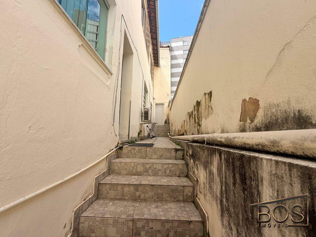 Casa, 9 quartos, 250 m² - Foto 7