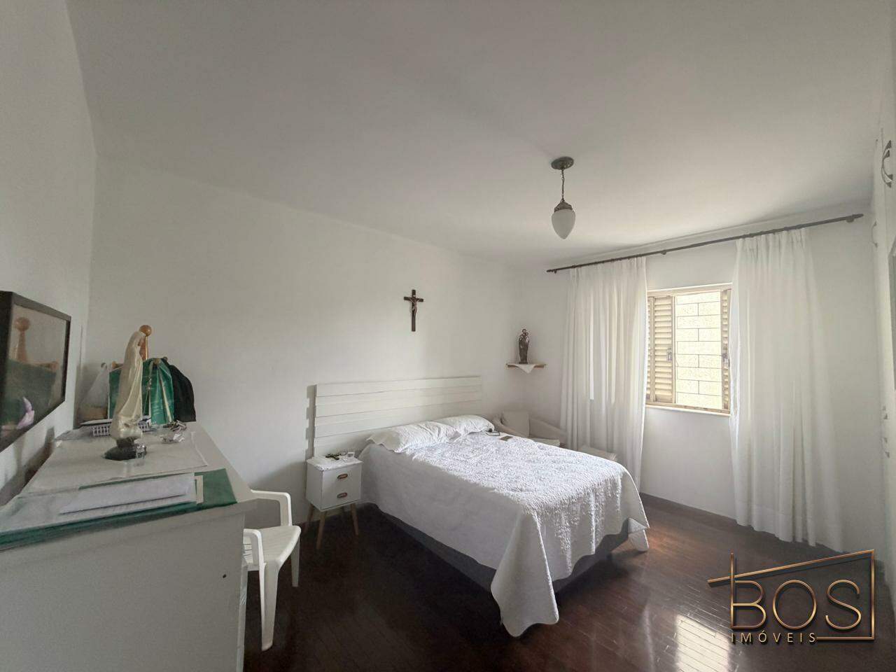Casa, 9 quartos, 250 m² - Foto 16