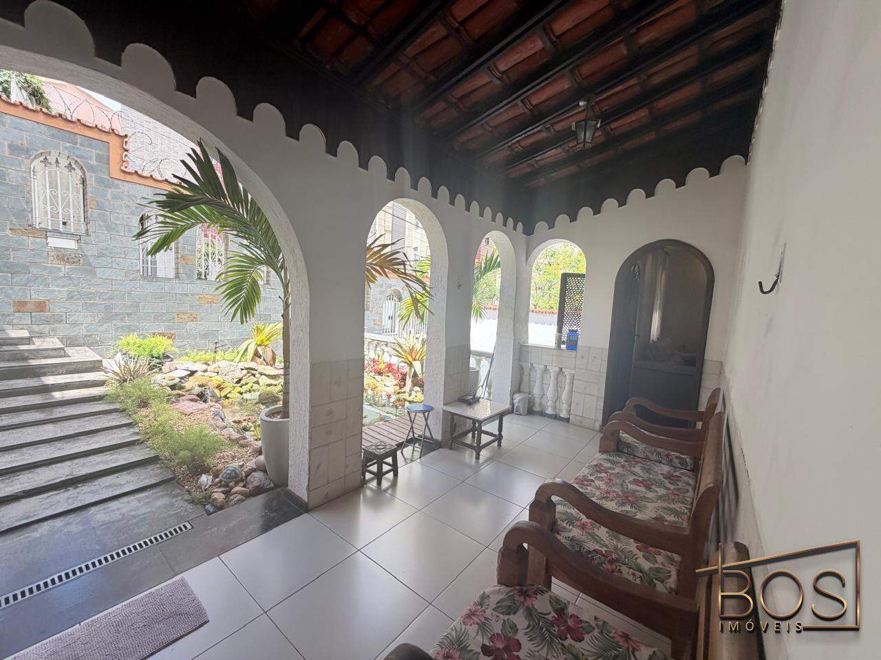 Casa, 9 quartos, 250 m² - Foto 6