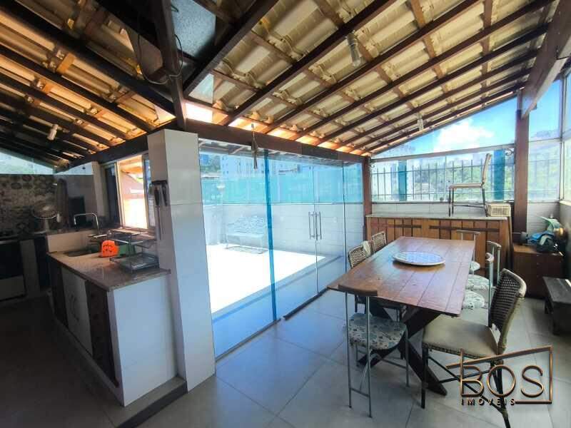 Cobertura, 4 quartos, 220 m² - Foto 2