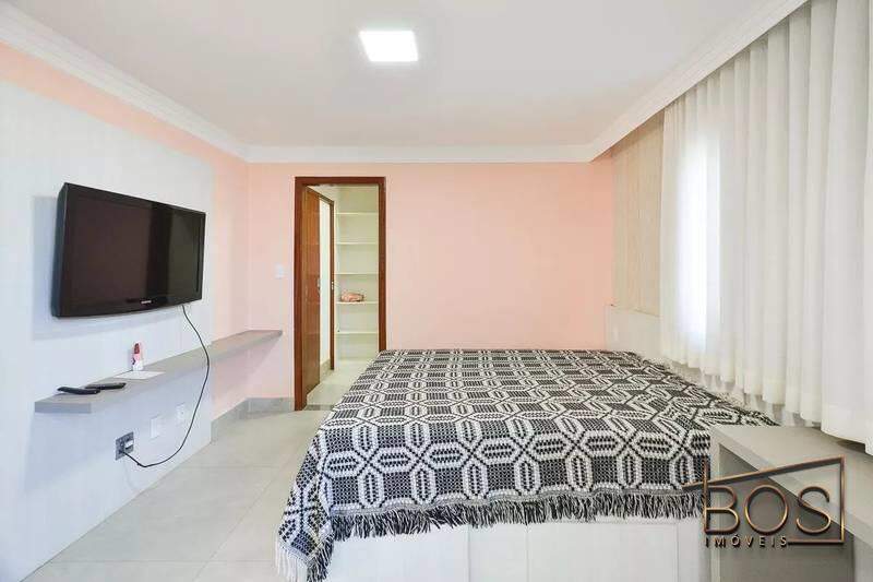 Cobertura, 4 quartos, 215 m² - Foto 17