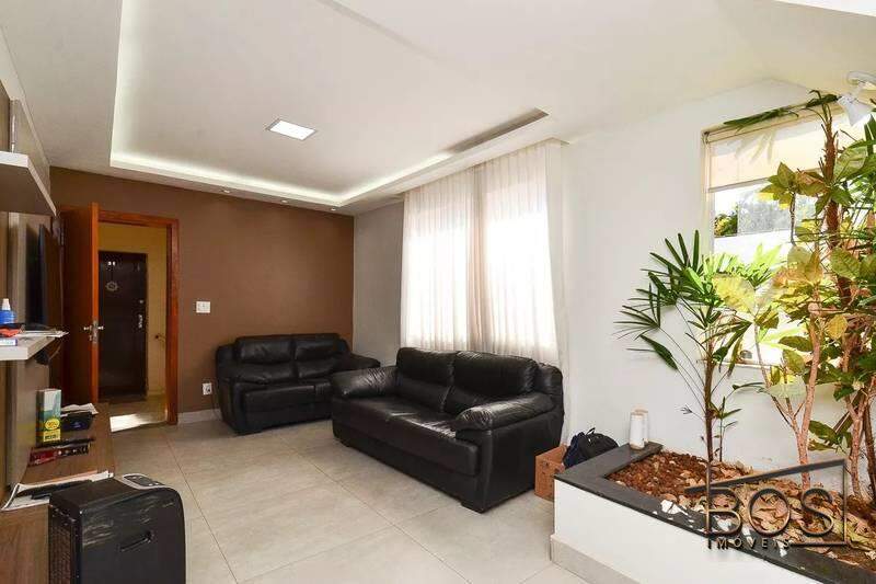 Cobertura, 4 quartos, 215 m² - Foto 2