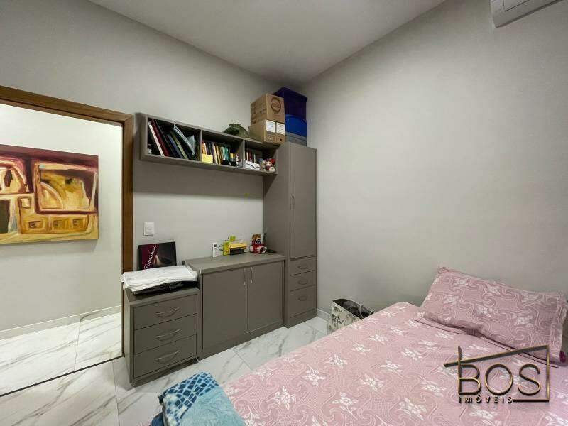 Casa, 3 quartos, 200 m² - Foto 22