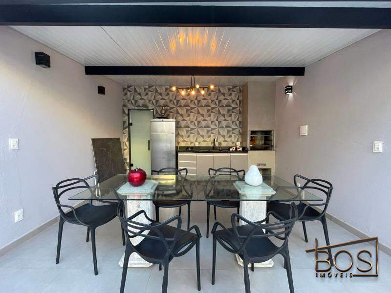 Casa, 3 quartos, 200 m² - Foto 4