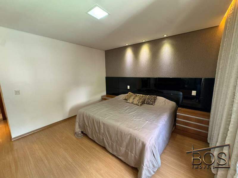 Apartamento, 4 quartos, 198 m² - Foto 21