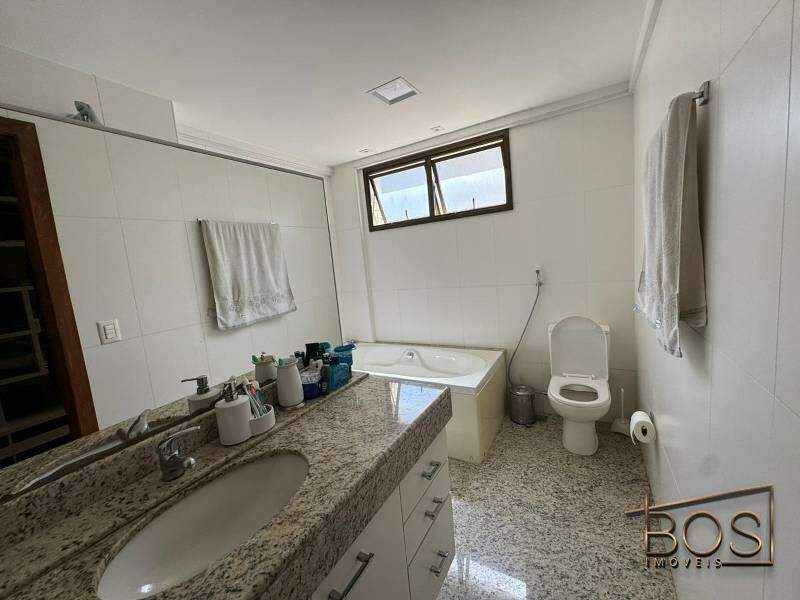 Apartamento, 4 quartos, 198 m² - Foto 24