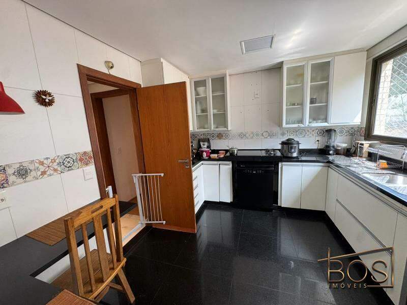Apartamento, 4 quartos, 198 m² - Foto 12