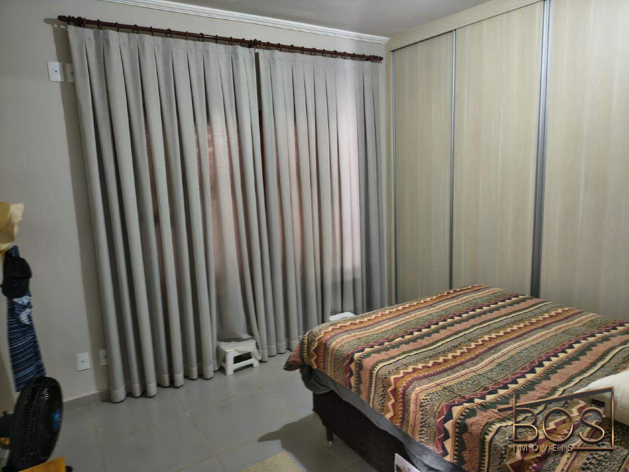 Casa, 3 quartos, 278 m² - Foto 11