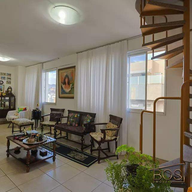 Cobertura, 3 quartos, 260 m² - Foto 4