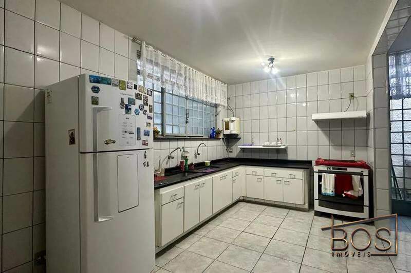 Casa, 4 quartos, 321 m² - Foto 13