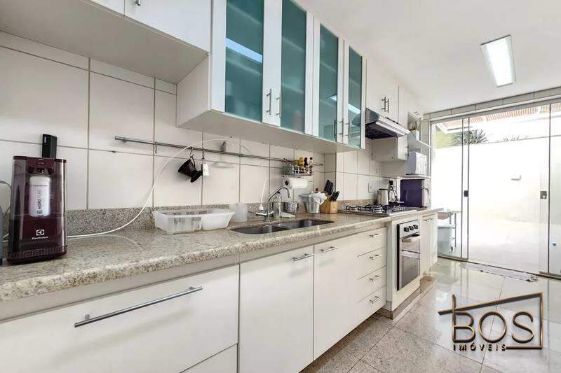 Apartamento, 4 quartos, 140 m² - Foto 9