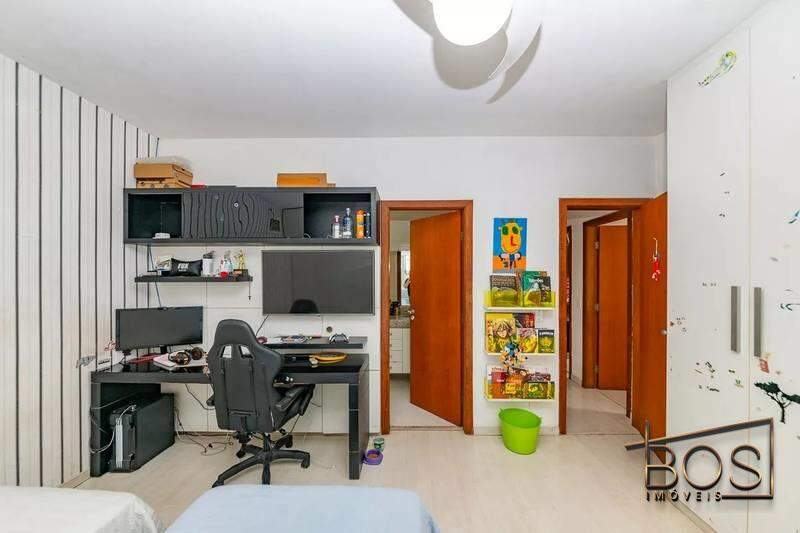 Casa, 4 quartos, 267 m² - Foto 16