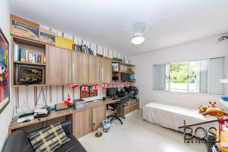 Casa, 4 quartos, 267 m² - Foto 9