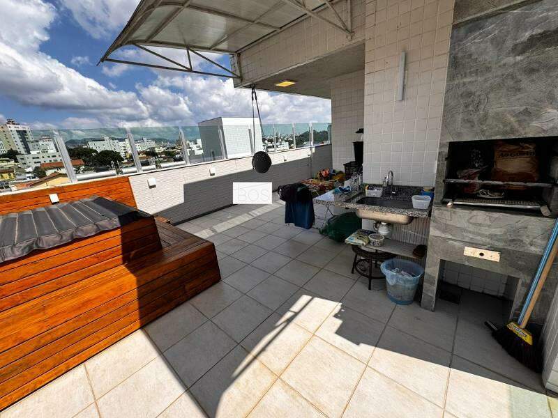 Cobertura, 3 quartos, 250 m² - Foto 1