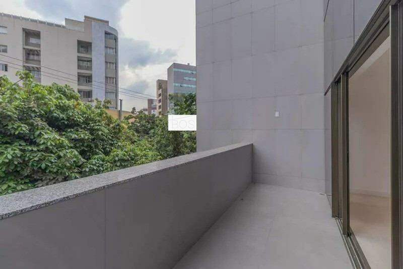 Apartamento, 3 quartos, 334 m² - Foto 5