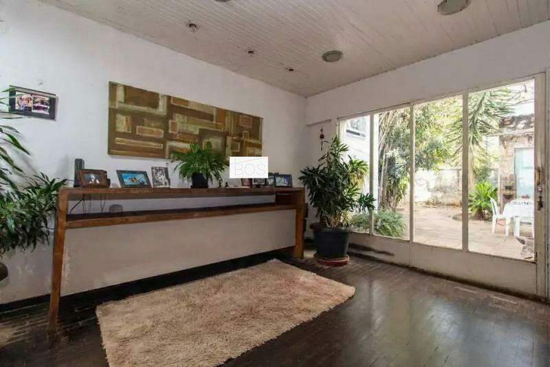 Casa, 5 quartos, 428 m² - Foto 1