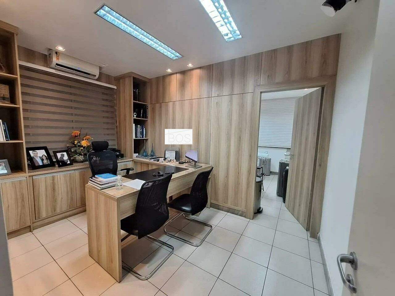 Casa, 10 quartos, 1500 m² - Foto 10
