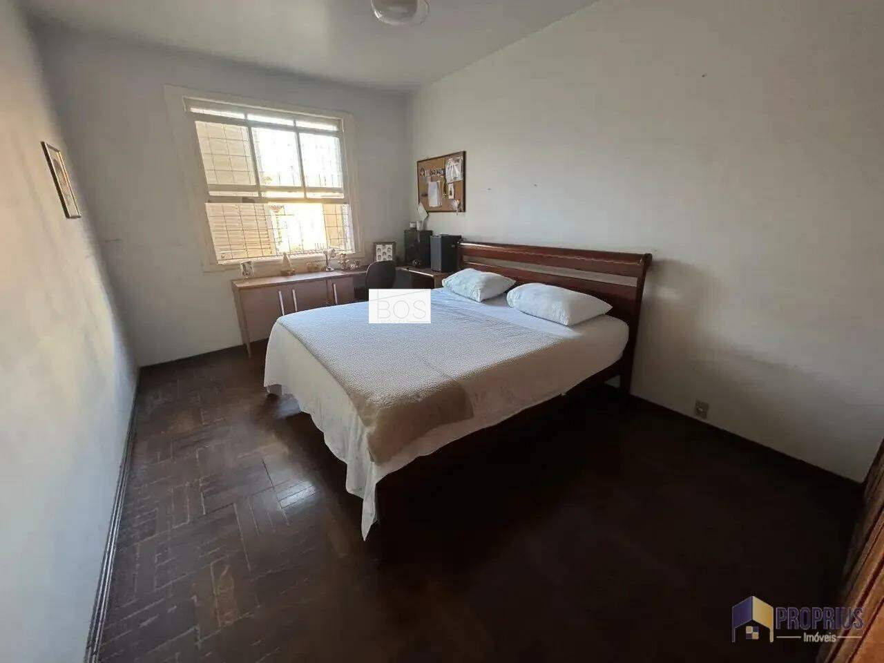 Casa, 5 quartos, 325 m² - Foto 8