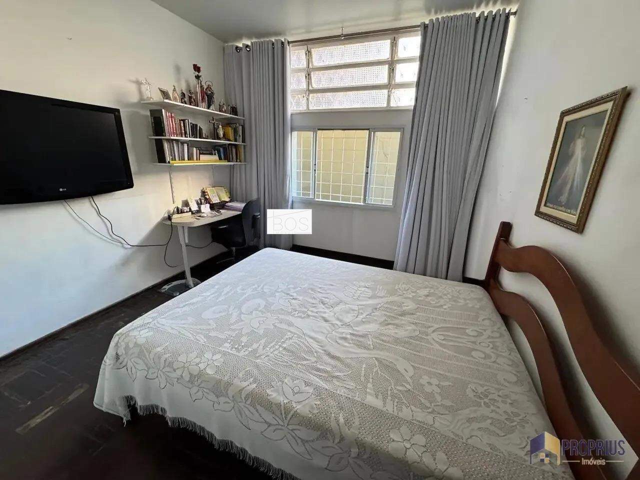 Casa, 5 quartos, 325 m² - Foto 9