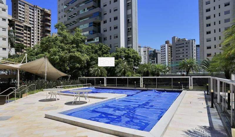 Apartamento, 3 quartos, 130 m² - Foto 1