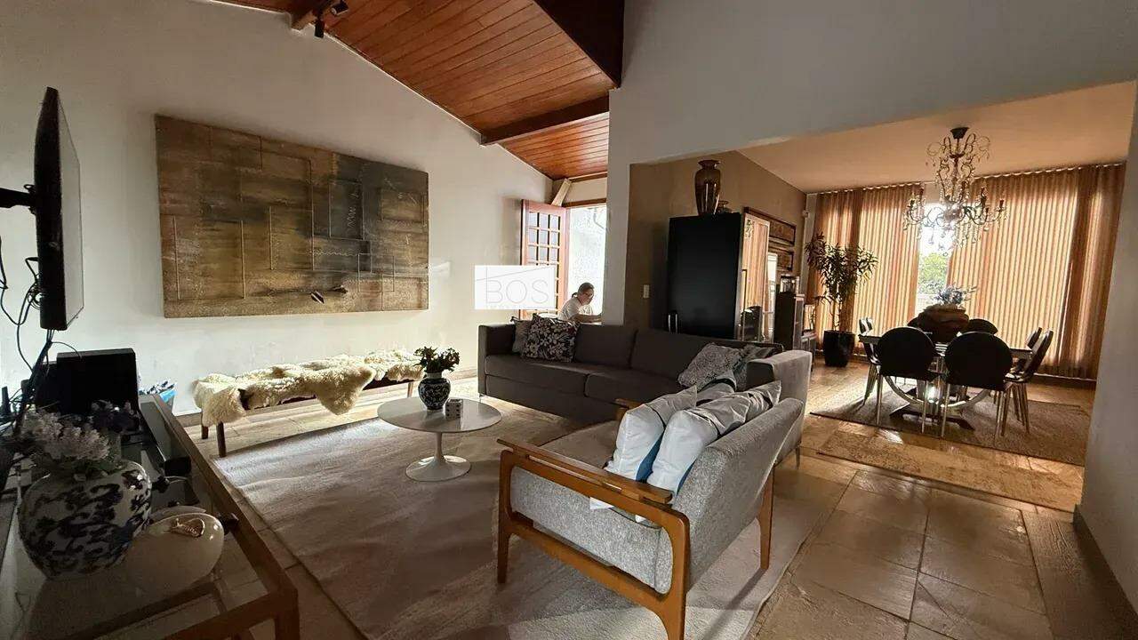 Casa, 4 quartos, 290 m² - Foto 9