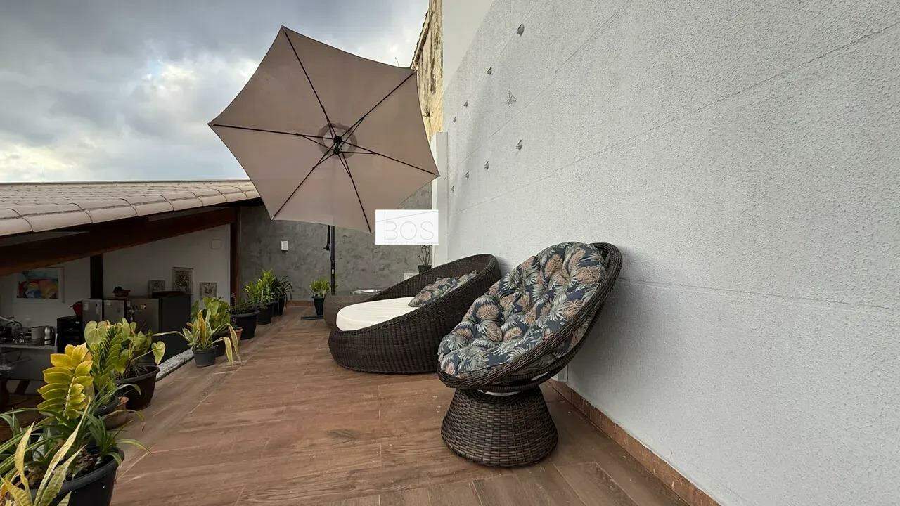 Casa, 4 quartos, 290 m² - Foto 4