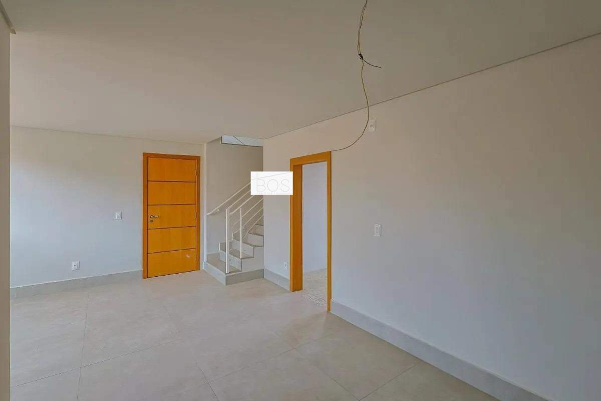 Cobertura, 4 quartos, 166 m² - Foto 2