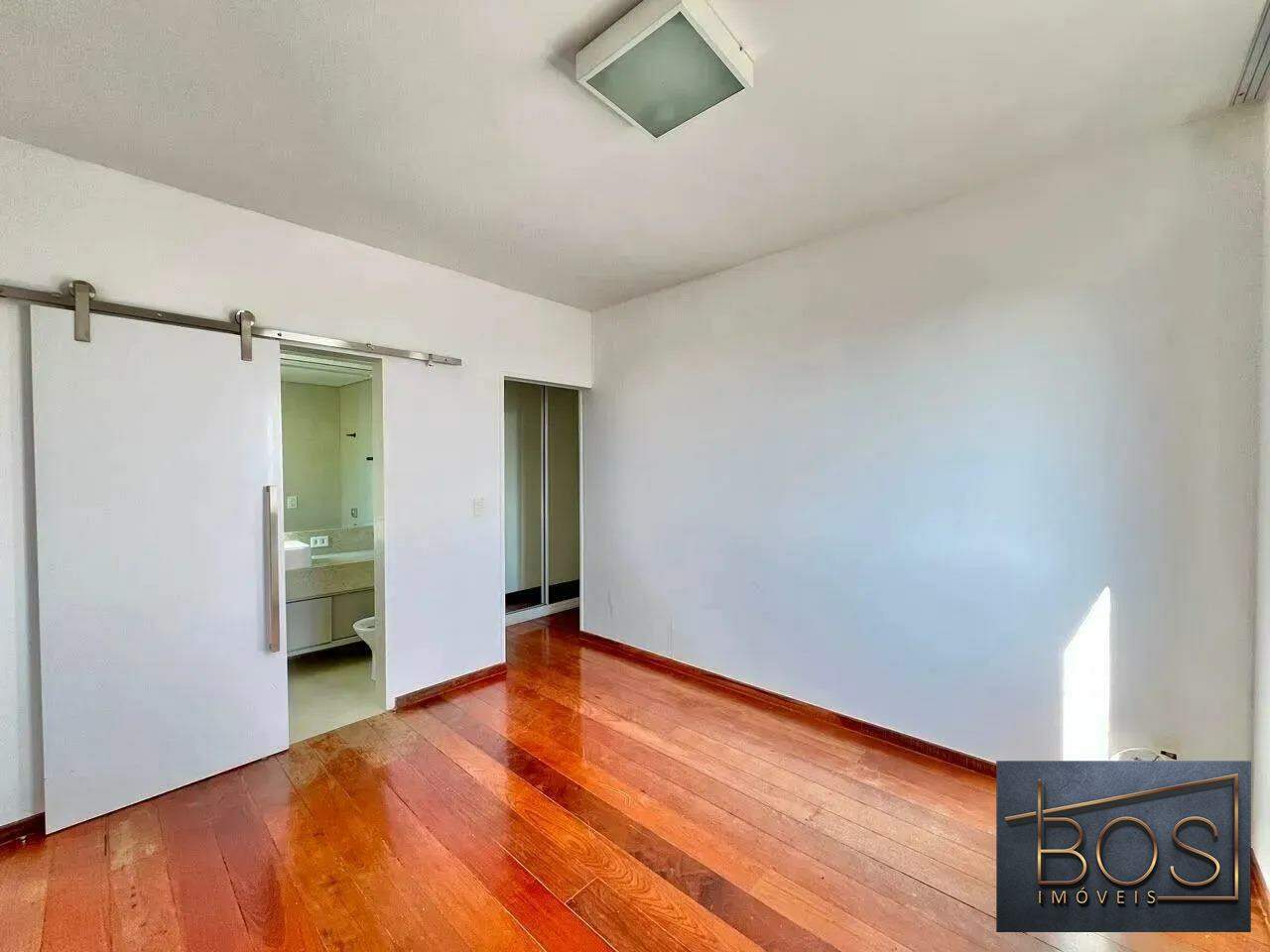Apartamento, 3 quartos, 140 m² - Foto 11